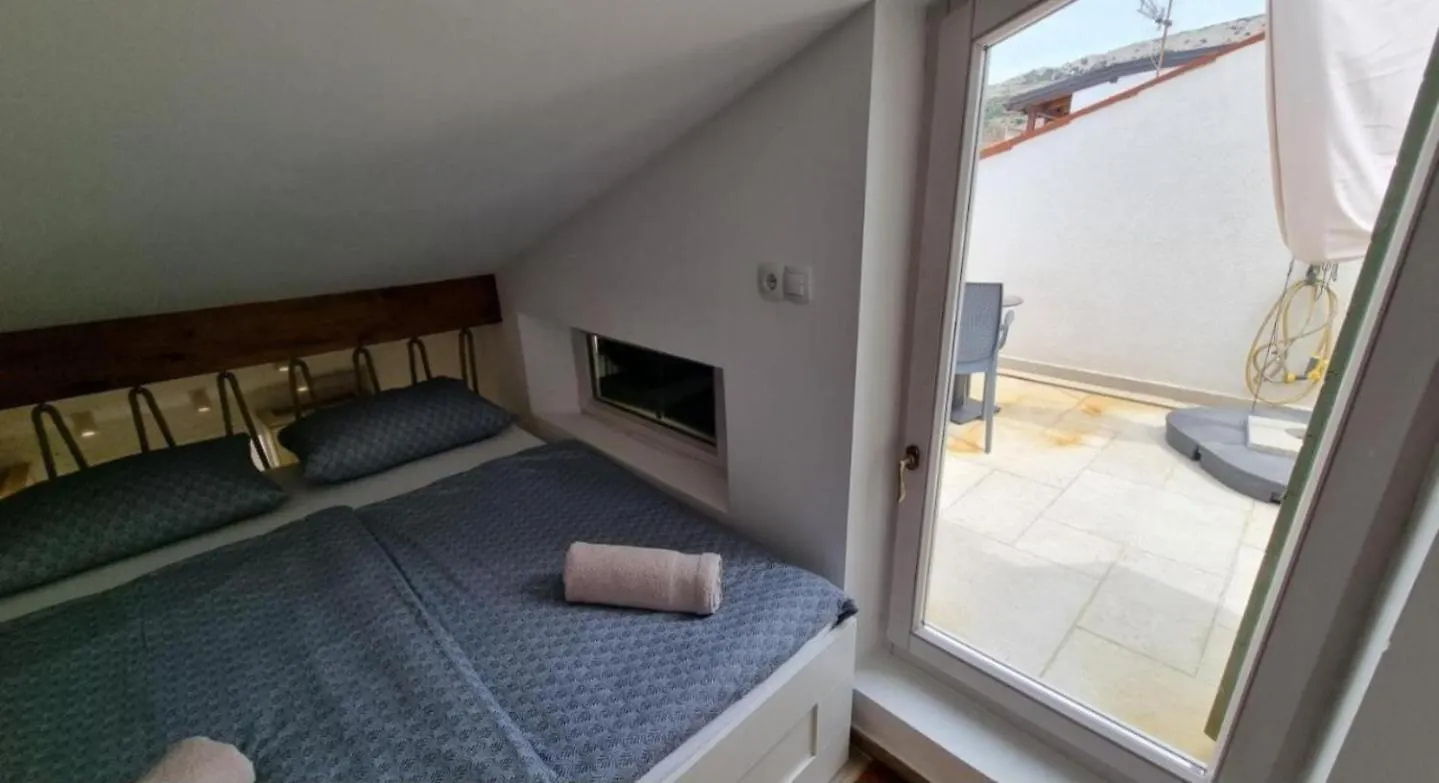 Apartman Manuela Pag Town 0*,  Croatia