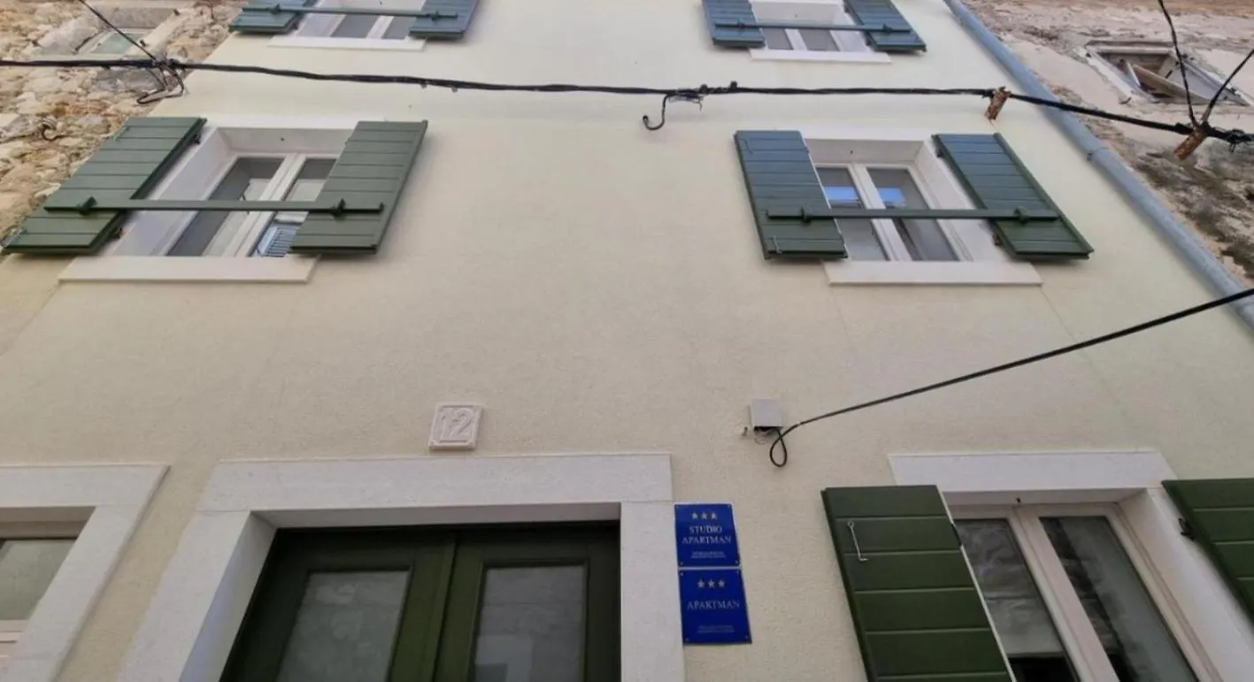 Apartment Apartman Manuela Pag Town